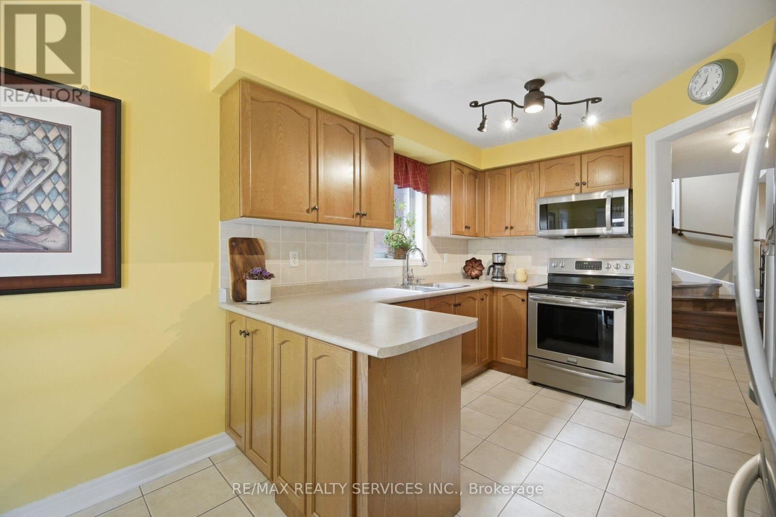 23 Swansea Meadows Drive, Brampton, Ontario  L7A 2C5 - Photo 50 - W13694110