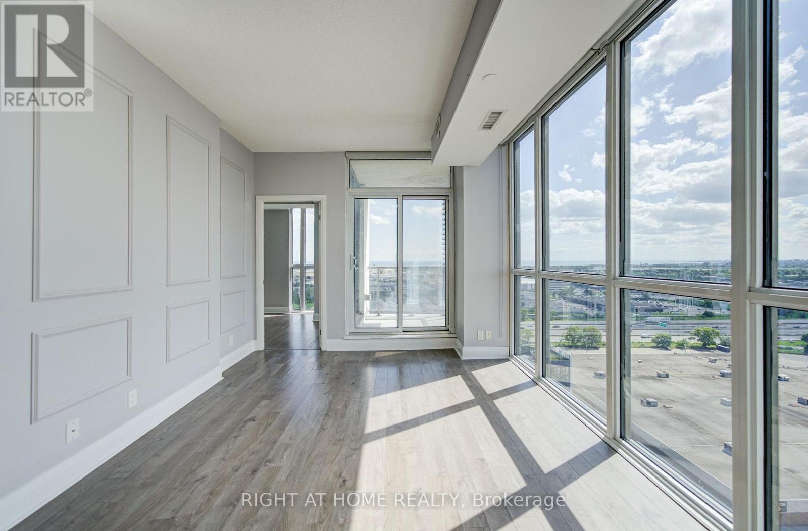 1807 - 15 Zorra Street, Toronto, Ontario  M8Z 0C1 - Photo 13 - W13694114