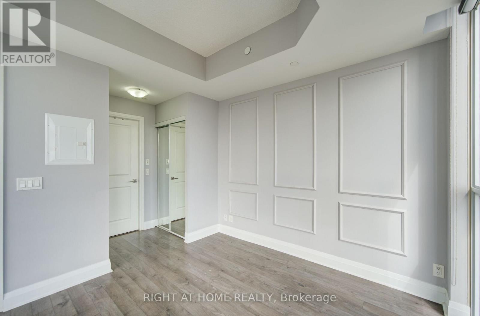 1807 - 15 Zorra Street, Toronto, Ontario  M8Z 0C1 - Photo 19 - W13694114