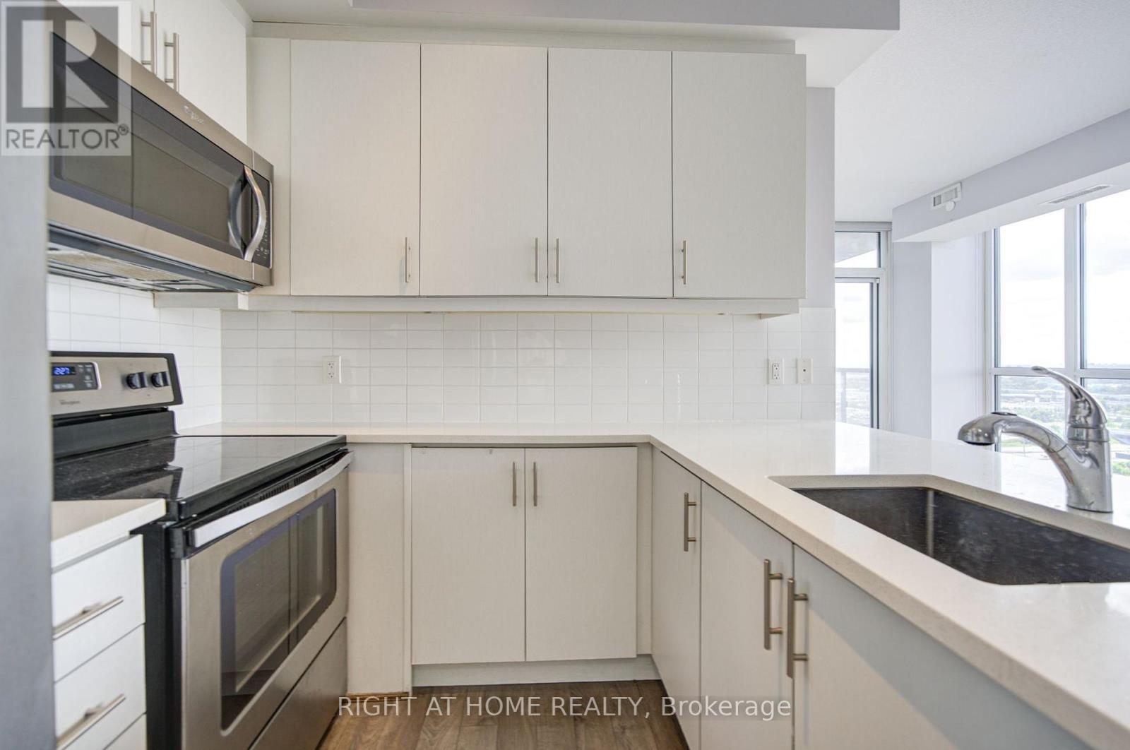 1807 - 15 Zorra Street, Toronto, Ontario  M8Z 0C1 - Photo 7 - W13694114