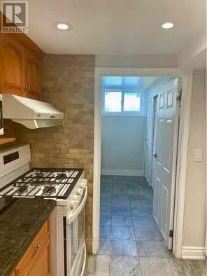 3589 Birchmeadow Crescent, Mississauga, Ontario  L4Y 3R8 - Photo 17 - W13694124