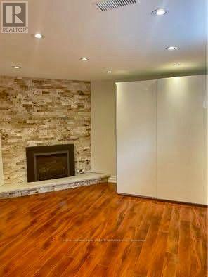3589 Birchmeadow Crescent, Mississauga, Ontario  L4Y 3R8 - Photo 3 - W13694124