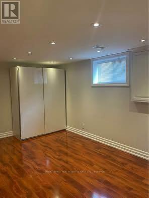 3589 Birchmeadow Crescent, Mississauga, Ontario  L4Y 3R8 - Photo 6 - W13694124