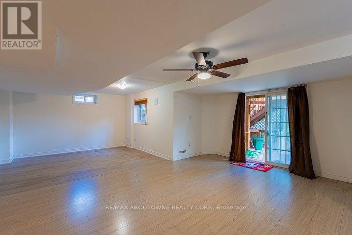Lower Unit - 1418 Abbeywood Drive, Oakville, Ontario  L6M 2K4 - Photo 4 - W13694128