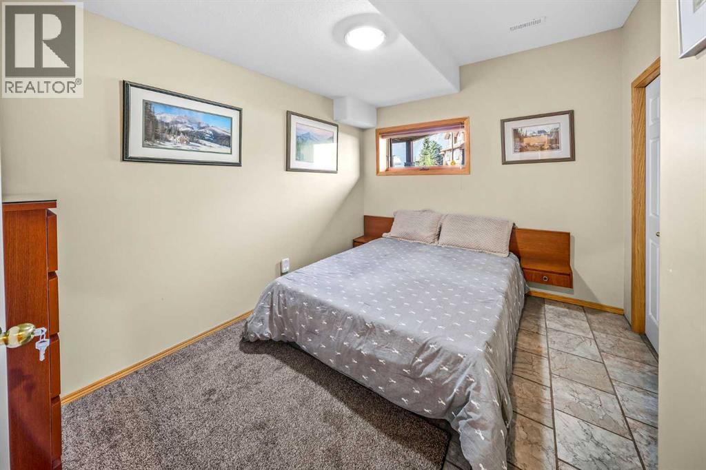 1 Eagle Landing, Canmore, Alberta  T1W 2Y1 - Photo 36 - A2337611