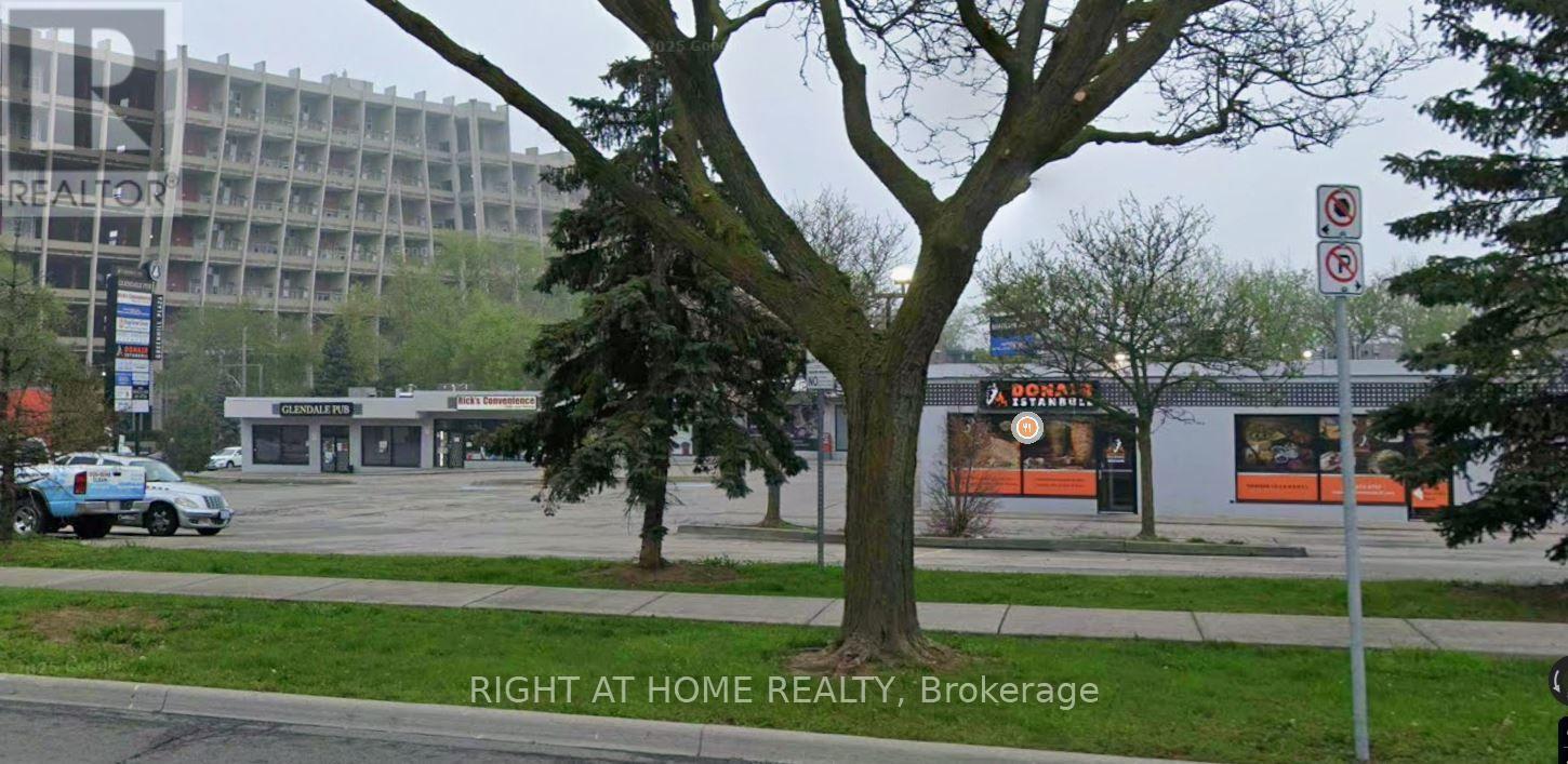 15 - 635 Greenhill Avenue, Hamilton, Ontario  L8K 5W8 - Photo 4 - X13694122