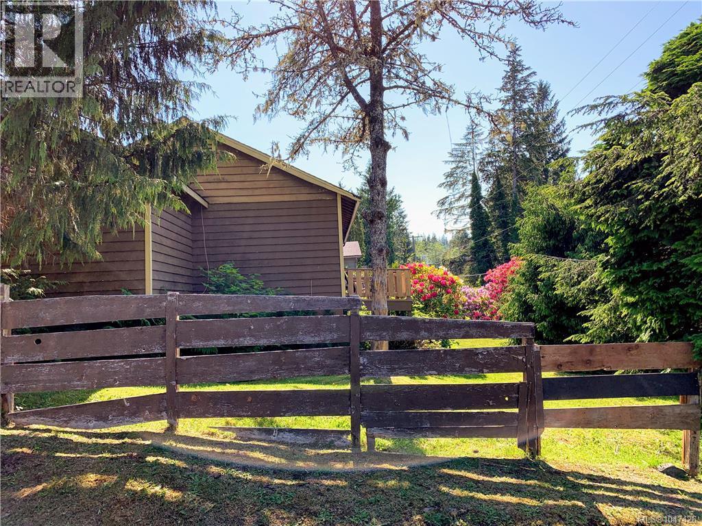 17002 Wickanninish Rd, Port Renfrew, British Columbia  V0S 1K0 - Photo 11 - 1047426