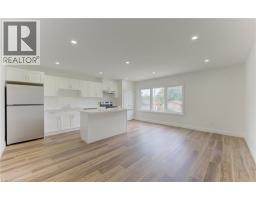 93 KINZIE Avenue Unit# A, Kitchener, Ontario