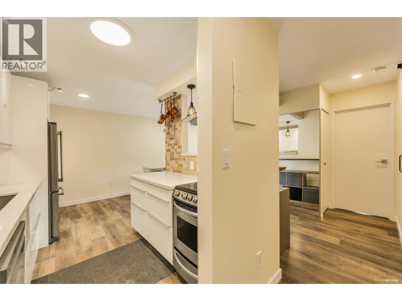 310 428 Agnes Street, New Westminster, British Columbia V3L 1G1 - Photo 11 - R3157121