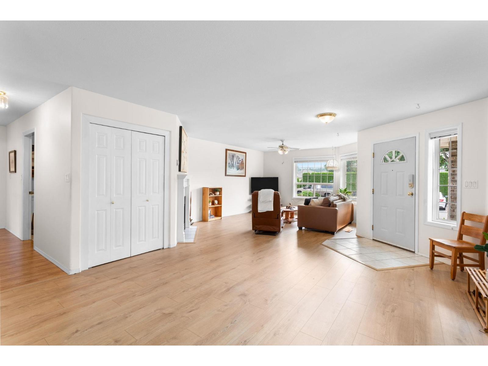 10 7292 Elm Road, Agassiz, Agassiz, British Columbia  V0M 1A2 - Photo 2 - R3156887
