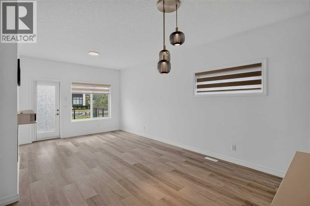 358 Marina Cove SE, Calgary, Alberta T3M 3P4 - Photo 7 - A2332086