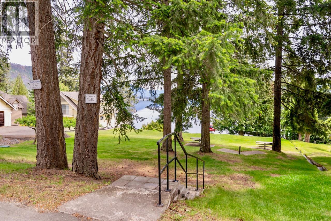 4498 Squilax-Anglemont Road Unit# 40 Lot# 40, Scotch Creek, British Columbia  V0E 1M5 - Photo 25 - 10387732