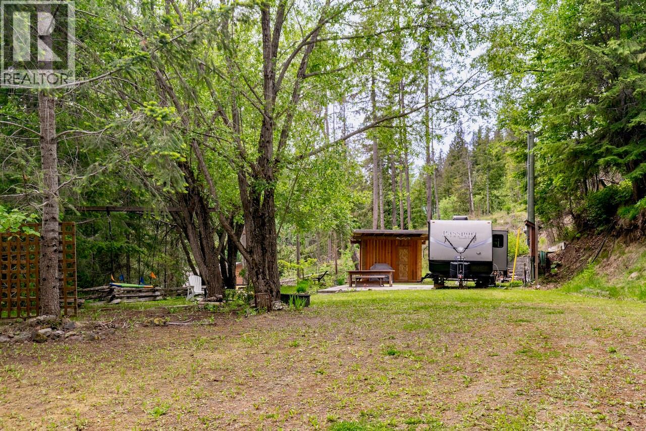 4498 Squilax-Anglemont Road Unit# 40 Lot# 40, Scotch Creek, British Columbia  V0E 1M5 - Photo 3 - 10387732