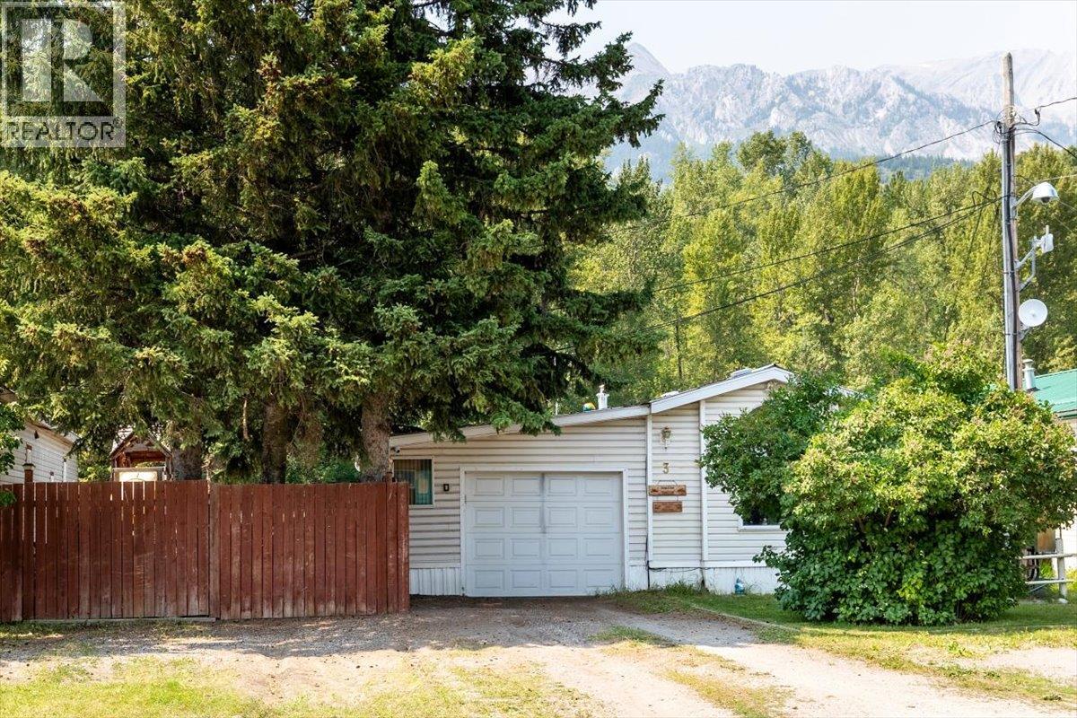 2011 Highway 3 Lot# 3, Fernie, British Columbia  V0B 1M5 - Photo 2 - 10395692