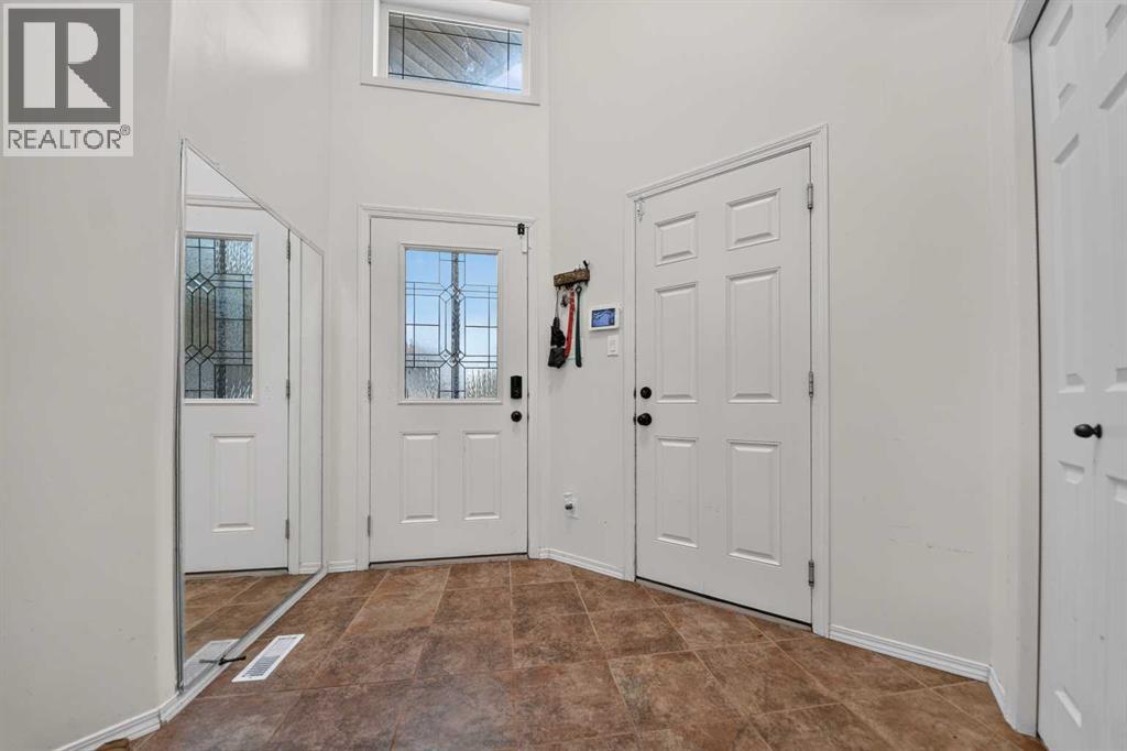 62 Coalbanks Gate W, Lethbridge, Alberta  T1J 2A1 - Photo 8 - A2332365
