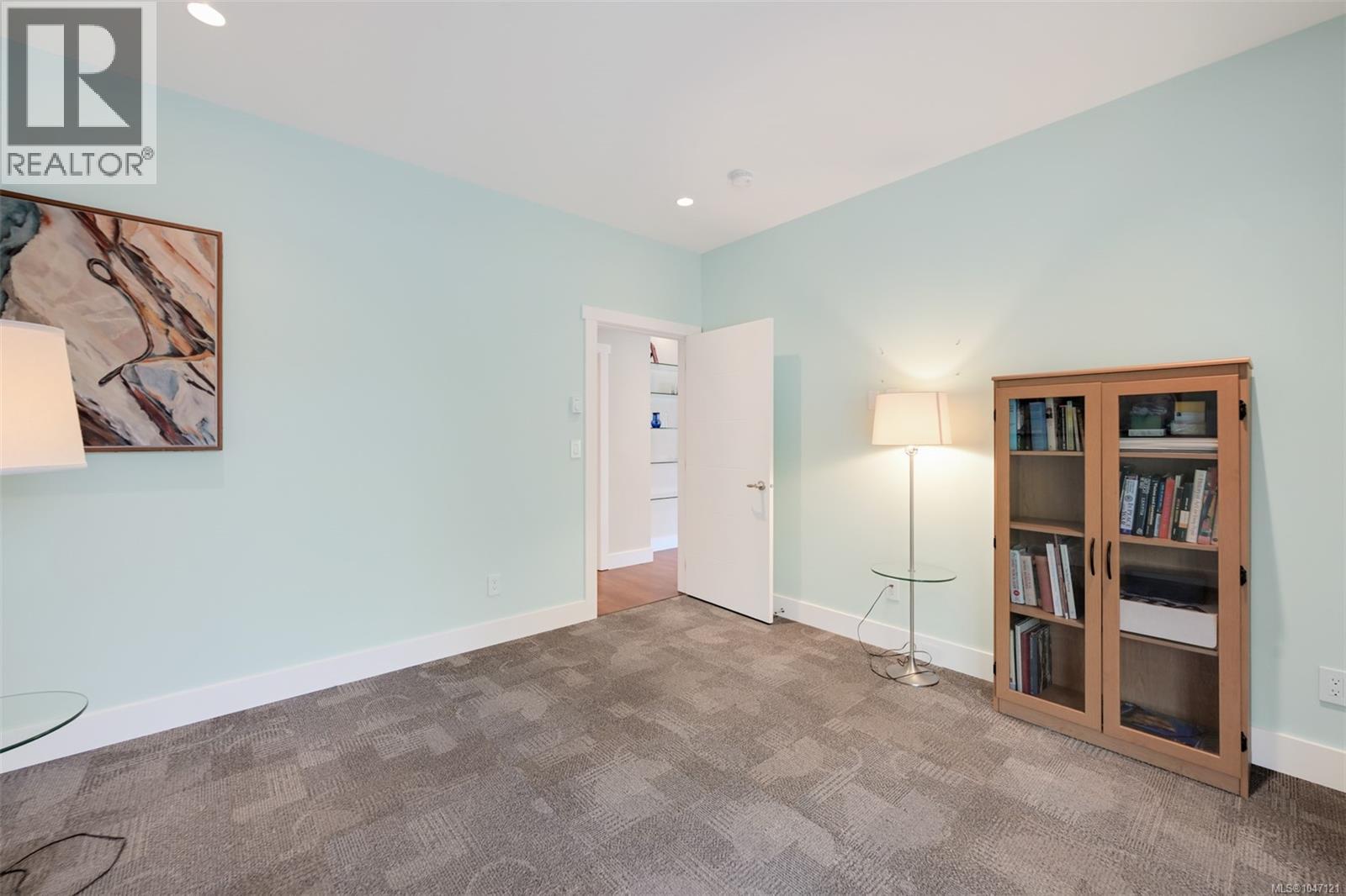 105 2245 James White Blvd, Sidney, British Columbia  V8L 1Z5 - Photo 41 - 1047121