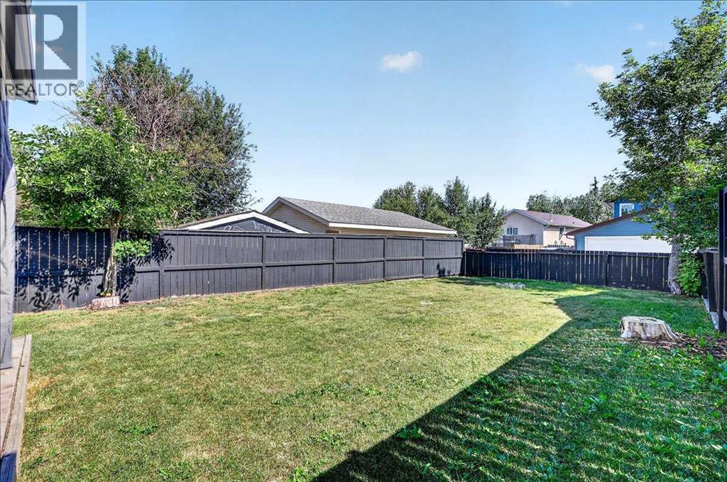 75 Shawglen Way Sw, Calgary, Alberta  T2Y 1Y9 - Photo 38 - A2333503