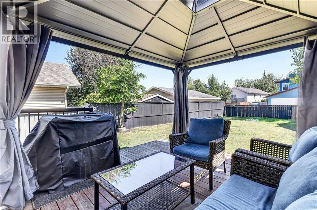 75 Shawglen Way Sw, Calgary, Alberta  T2Y 1Y9 - Photo 40 - A2333503