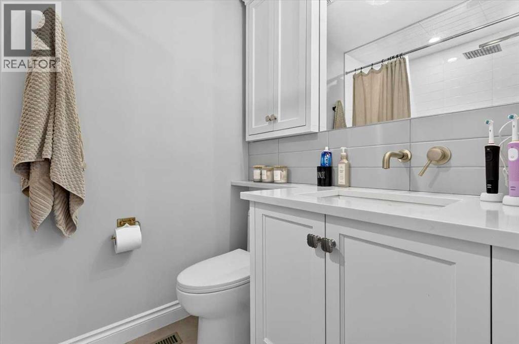 75 Shawglen Way Sw, Calgary, Alberta  T2Y 1Y9 - Photo 23 - A2333503