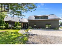4/6 SIFTON ROAD, Front of Yonge, Ontario