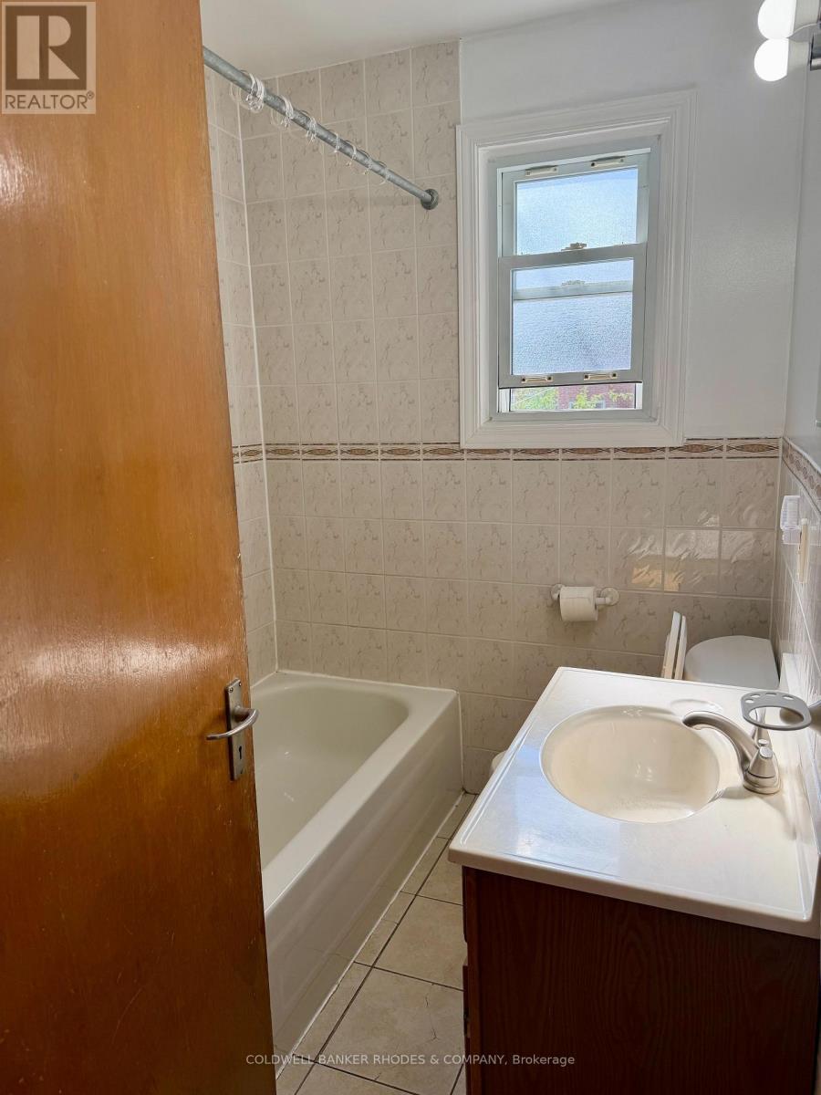 1 - 2484 Carlsen Avenue, Ottawa, Ontario  K1V 8G3 - Photo 12 - X13694170