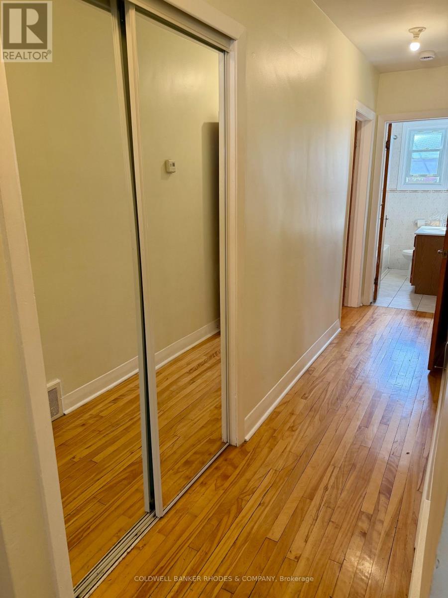 1 - 2484 Carlsen Avenue, Ottawa, Ontario  K1V 8G3 - Photo 3 - X13694170
