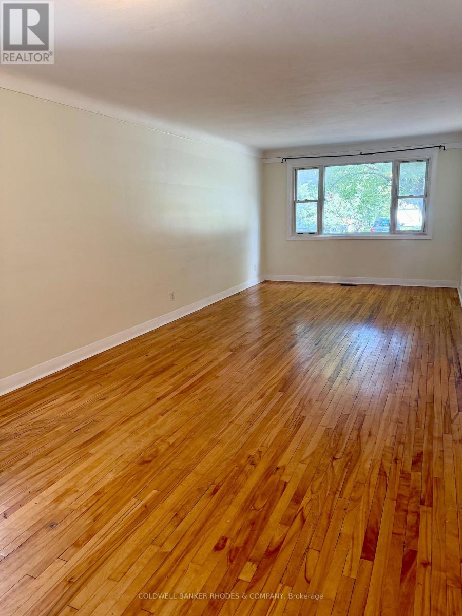 1 - 2484 Carlsen Avenue, Ottawa, Ontario  K1V 8G3 - Photo 5 - X13694170