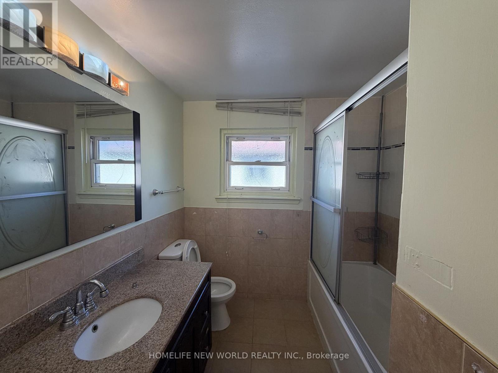 43 Bushmills Square, Toronto, Ontario  M1V 1K5 - Photo 17 - E13694172