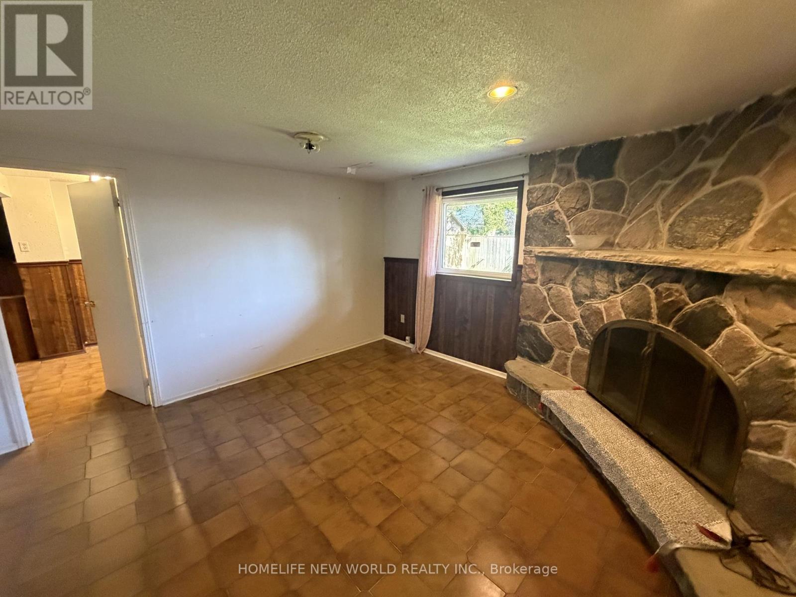 43 Bushmills Square, Toronto, Ontario  M1V 1K5 - Photo 23 - E13694172