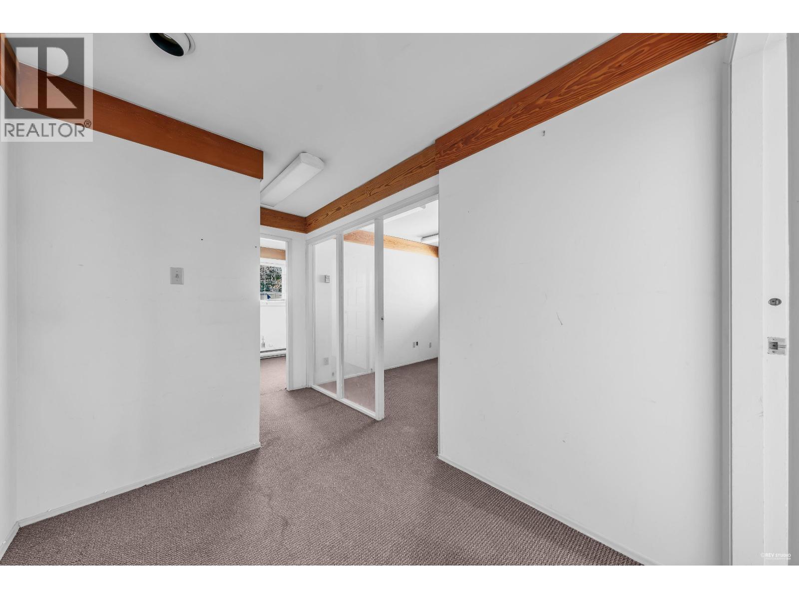 1366 SW Marine Drive, Vancouver, British Columbia  V6P 5Z9 - Photo 4 - C8081375
