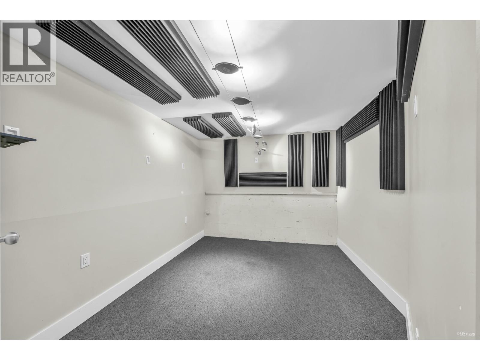 3607 W Broadway, Vancouver, British Columbia  V6R 2B8 - Photo 25 - C8081377