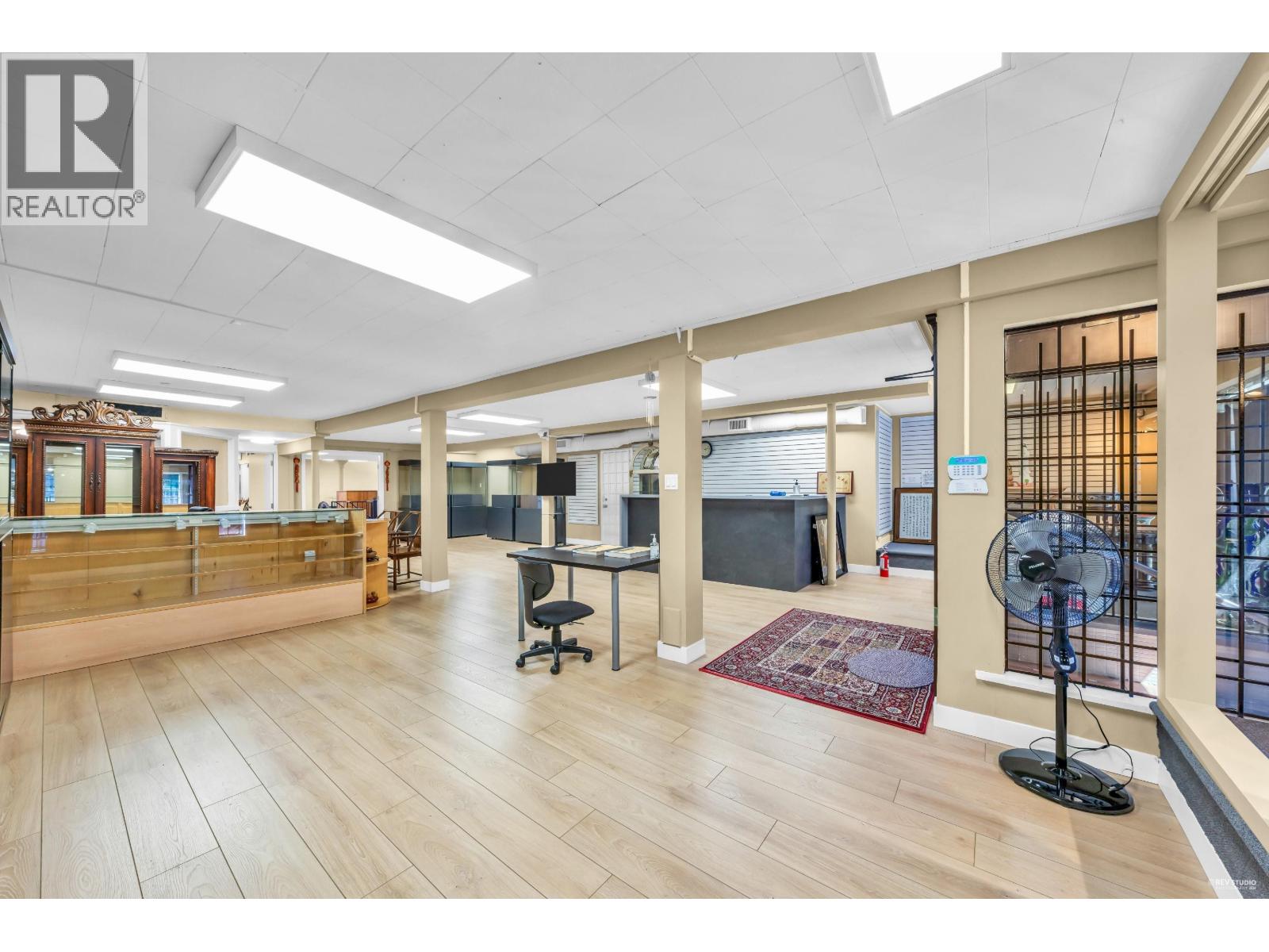 3607 W Broadway, Vancouver, British Columbia  V6R 2B8 - Photo 9 - C8081377