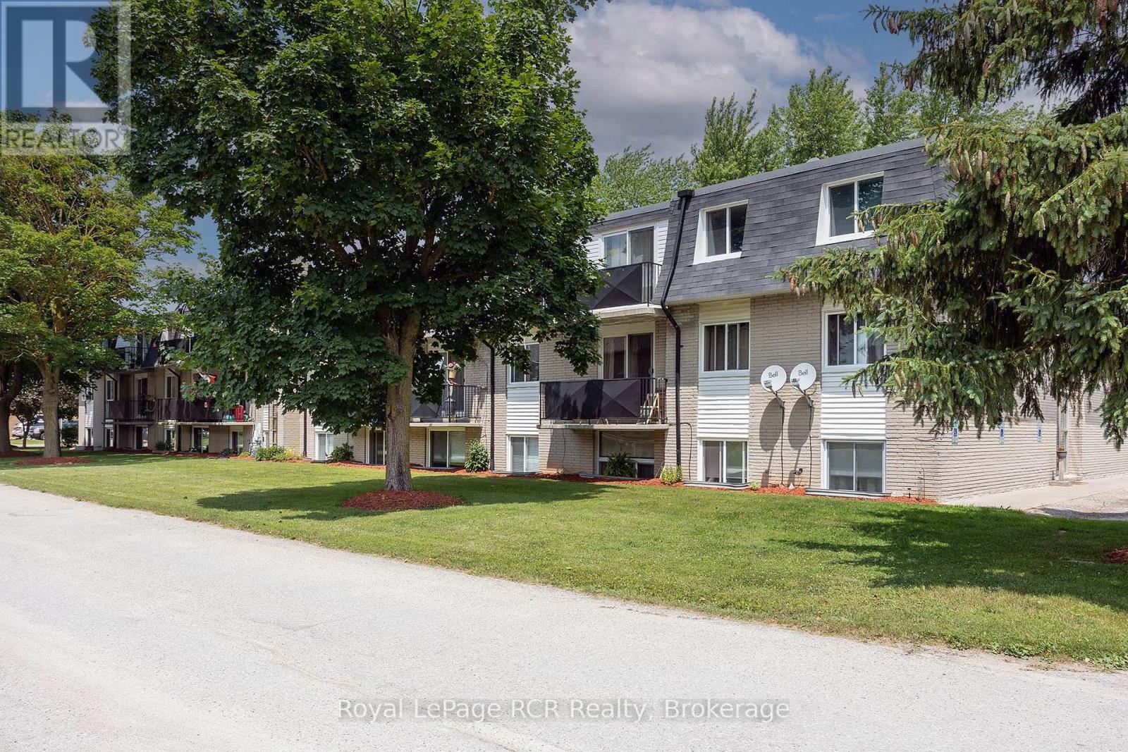 Unit 102 - 118 Preston Street, Wellington North, Ontario  N0G 1A0 - Photo 3 - X13694178