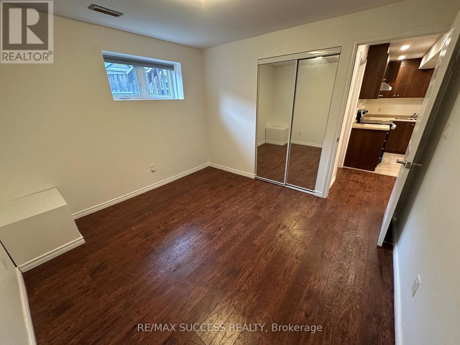 Basement - 916 Minchin Way, Milton, Ontario  L9T 7T6 - Photo 6 - W13694166