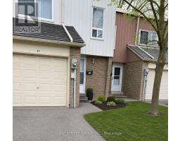 44 WOODY VINE WAY, Toronto, Ontario