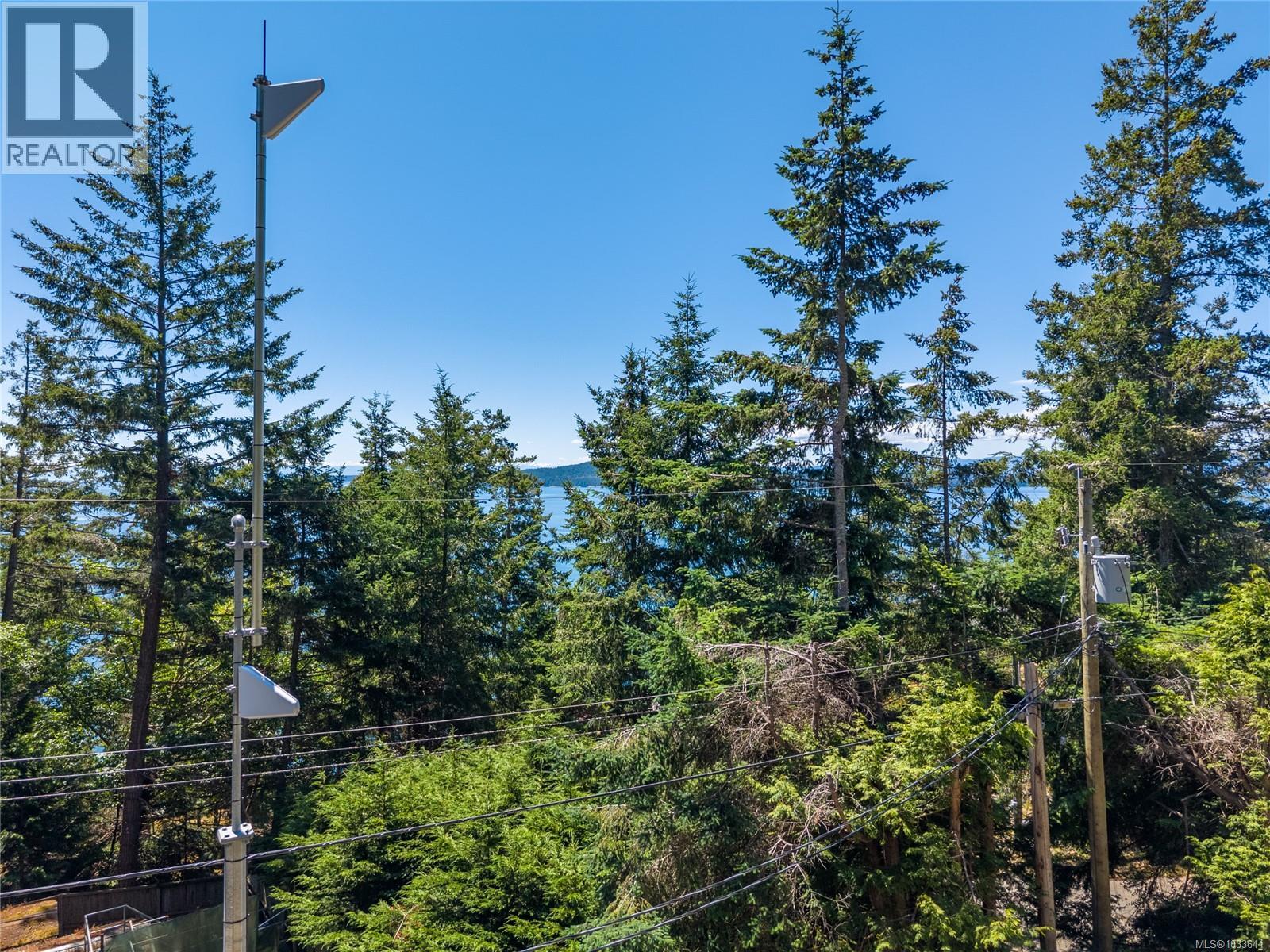 4812 Cannon Cres, Pender Island, British Columbia  V0N 2M2 - Photo 3 - 1033641