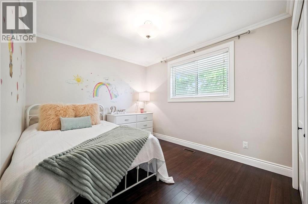 46 Southwood Court, Kitchener, Ontario  N2E 2H9 - Photo 12 - 40855014