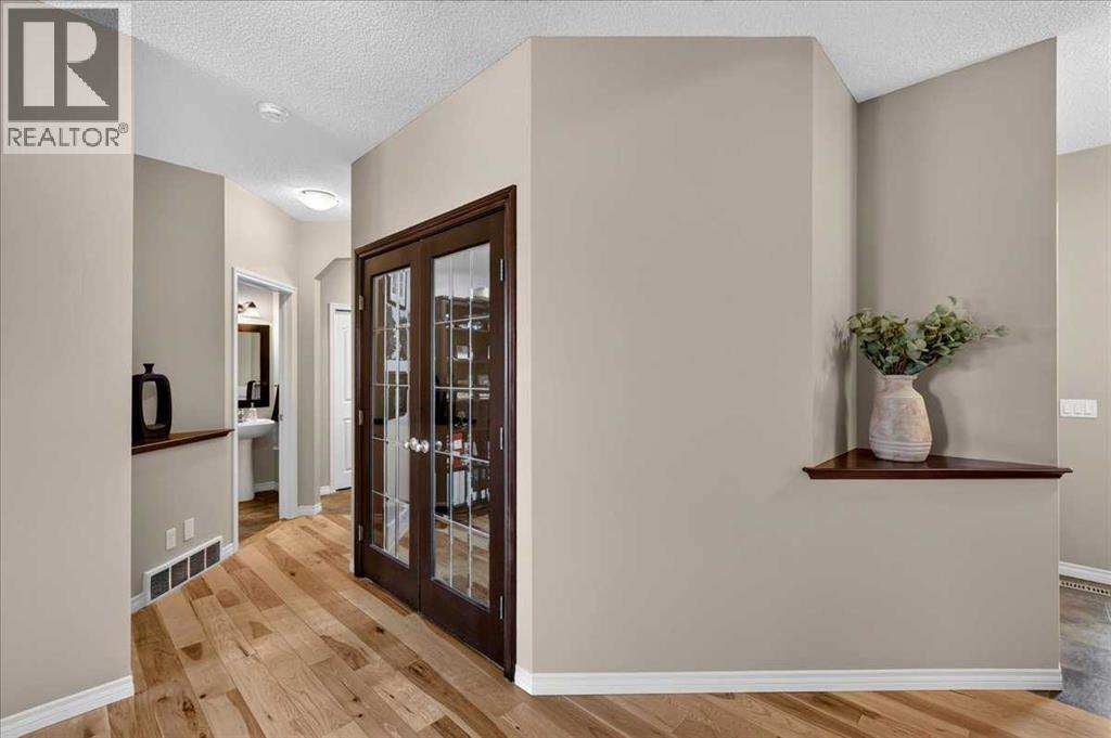 174 Cranridge Terrace SE, Calgary, Alberta  T3M 0H9 - Photo 19 - A2336800