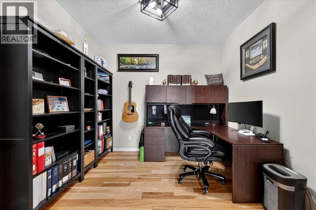 174 Cranridge Terrace SE, Calgary, Alberta  T3M 0H9 - Photo 20 - A2336800