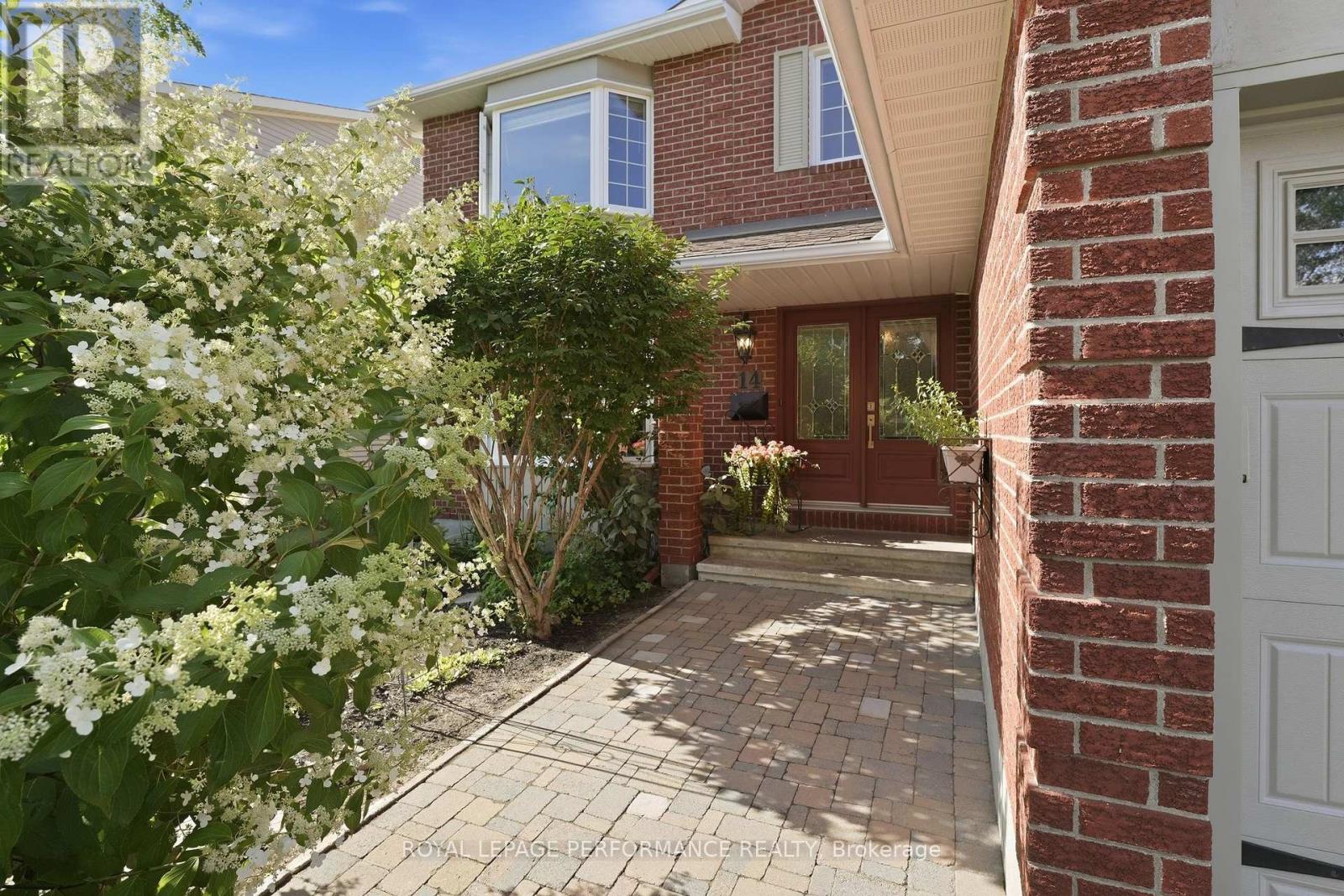 14 Wellfleet Crescent, Ottawa, Ontario  K2J 2Y2 - Photo 4 - X13694202