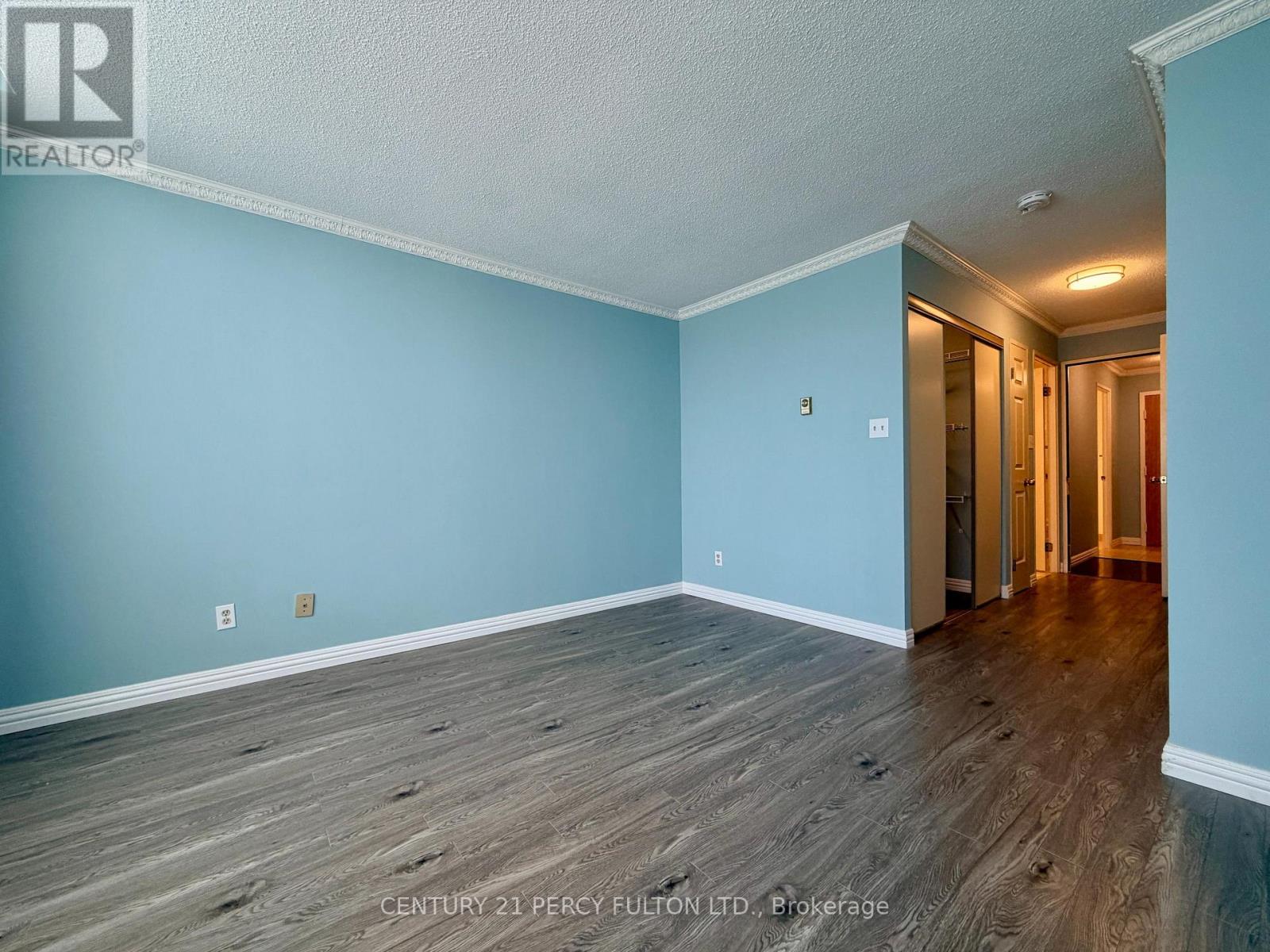 175 Bamburgh Circle, Toronto, Ontario  M1W 3X8 - Photo 19 - E13694194