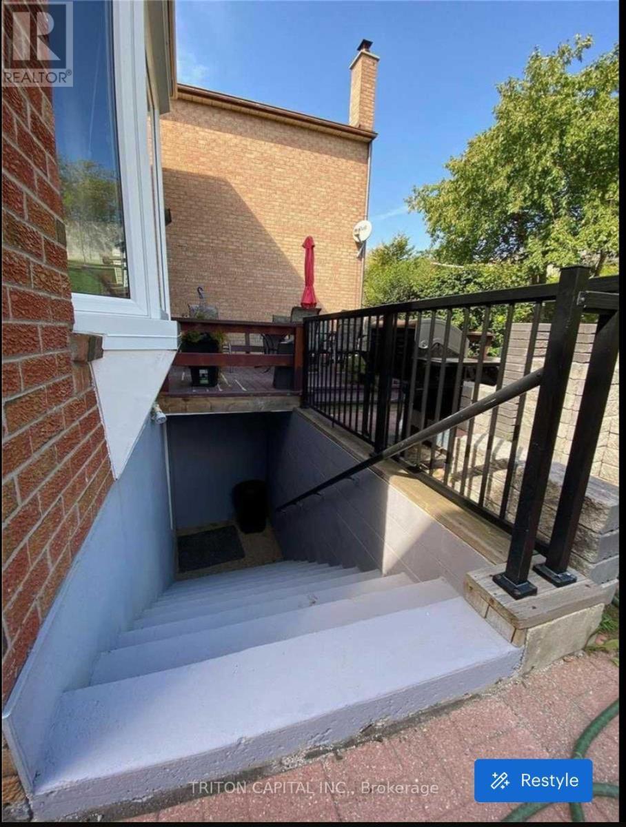 Basement - 127 Woodcroft Lane, Vaughan, Ontario  L4L 6T5 - Photo 2 - N13694200