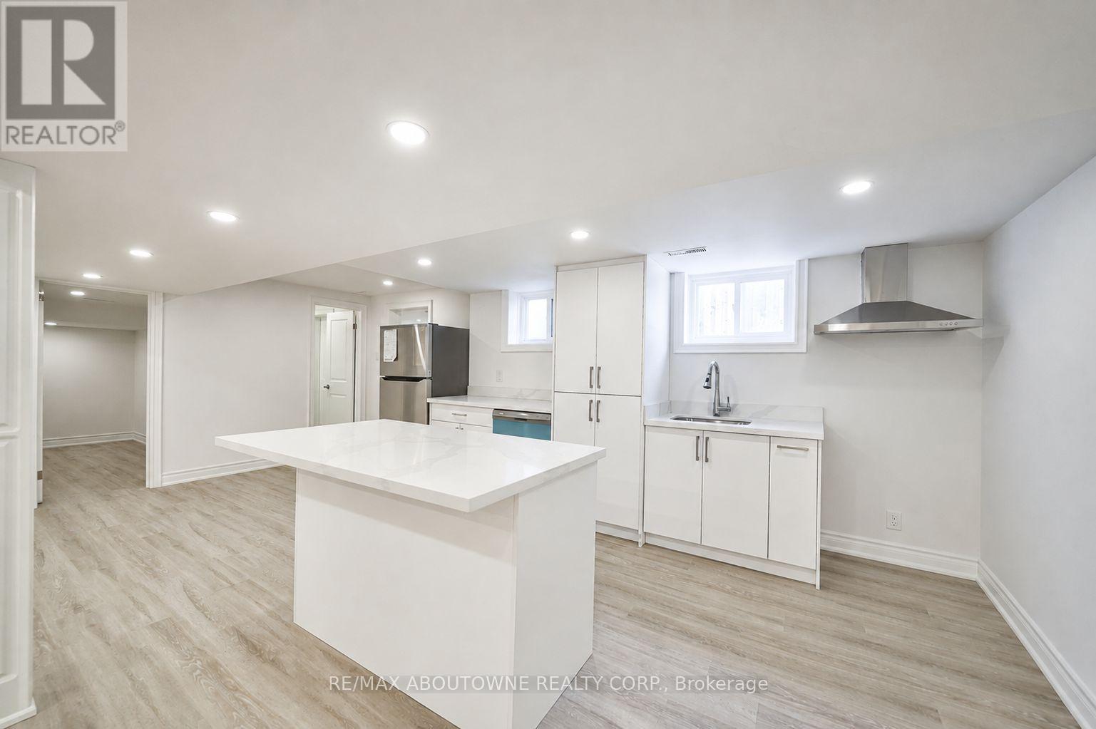Lower - 4395 Longmoor Drive, Burlington, Ontario L7L 1X8 - Photo 11 - W13502742