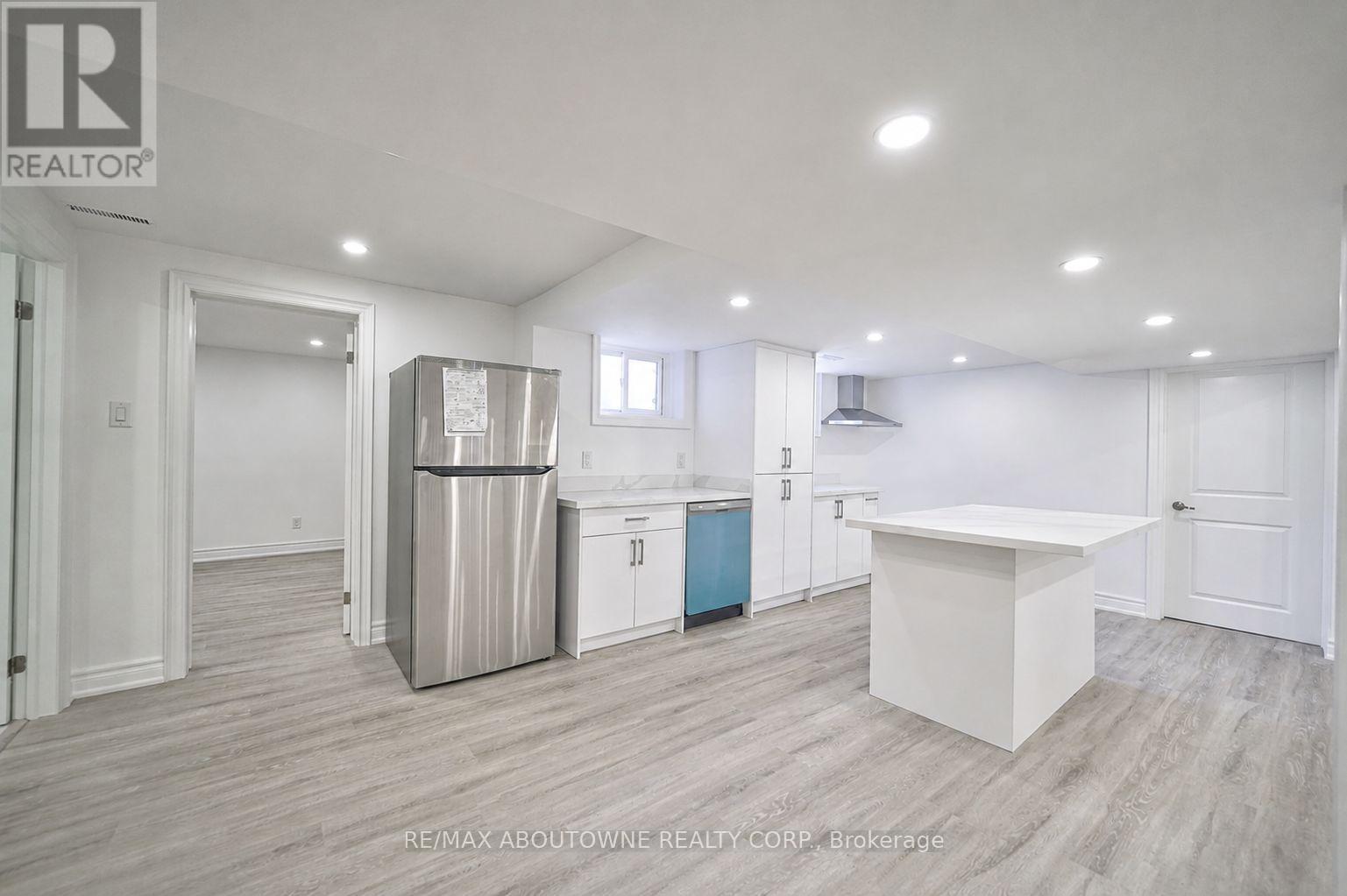 Lower - 4395 Longmoor Drive, Burlington, Ontario L7L 1X8 - Photo 10 - W13502742