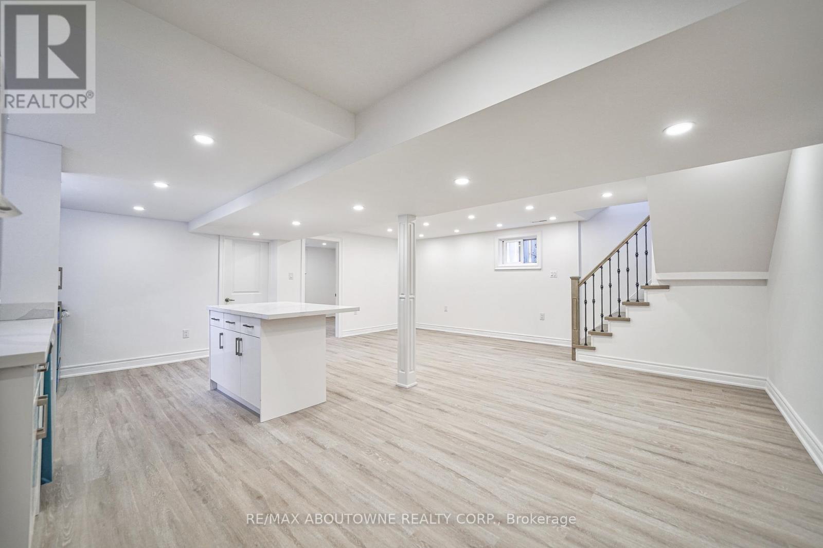 Lower - 4395 Longmoor Drive, Burlington, Ontario L7L 1X8 - Photo 7 - W13502742