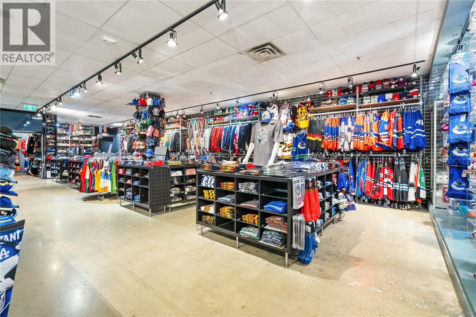 124 1644 Hillside Ave, Victoria, British Columbia  V8T 2C5 - Photo 41 - 1047379