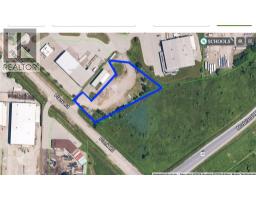 1444 plank ROAD, Sarnia, Ontario
