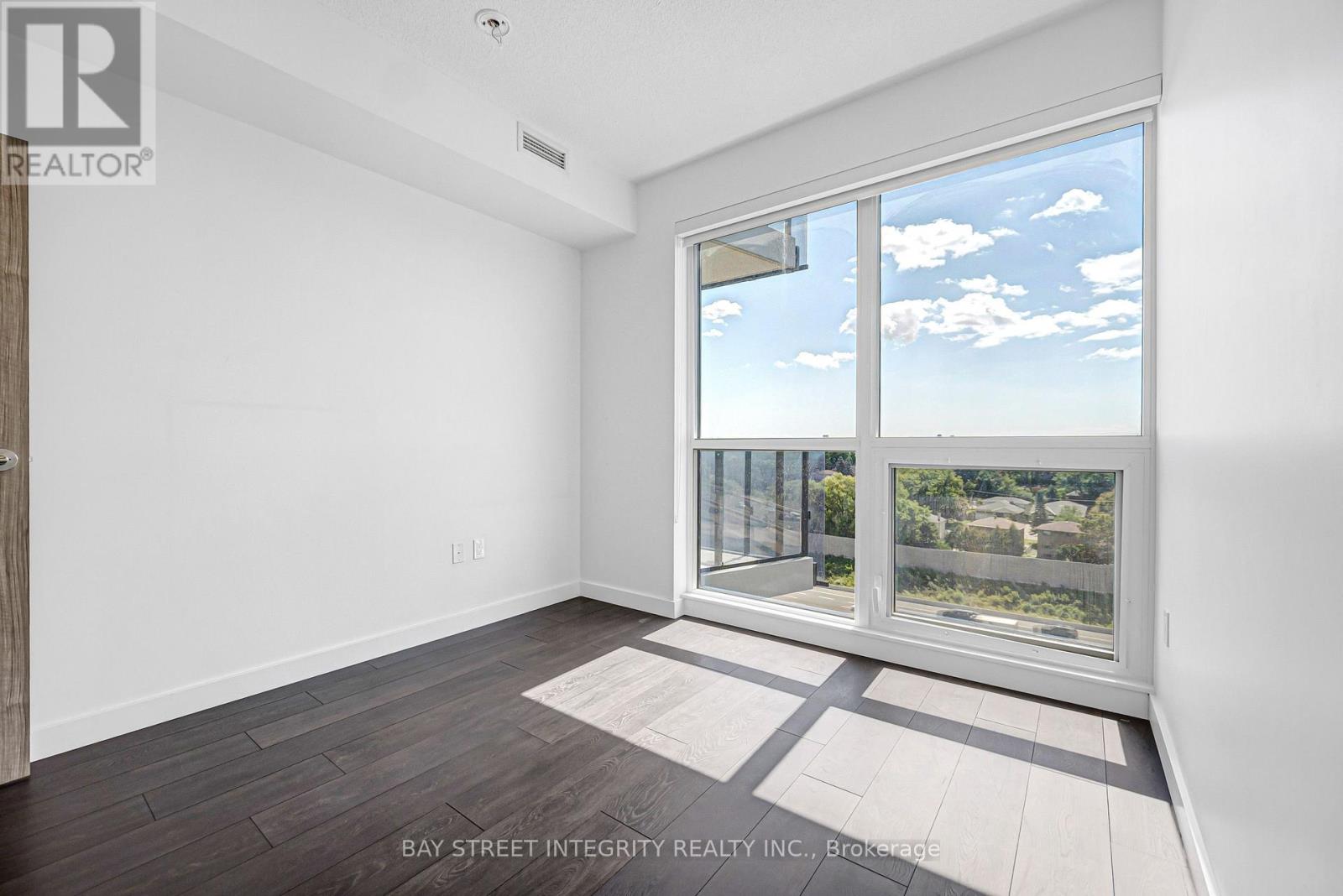 1206 - 85 Mcmahon Drive, Toronto, Ontario  M2K 0H1 - Photo 10 - C13694222