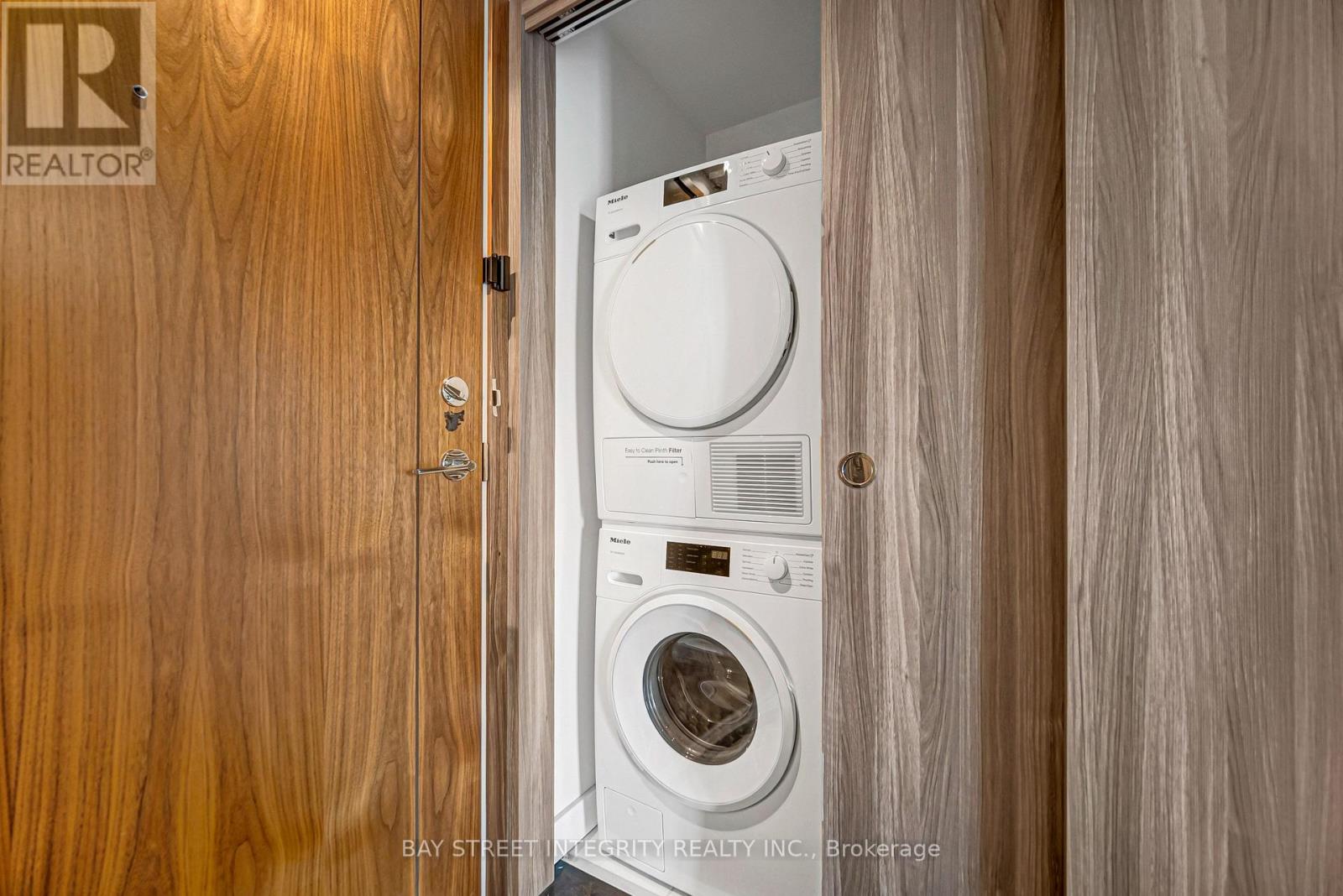 1206 - 85 Mcmahon Drive, Toronto, Ontario  M2K 0H1 - Photo 16 - C13694222