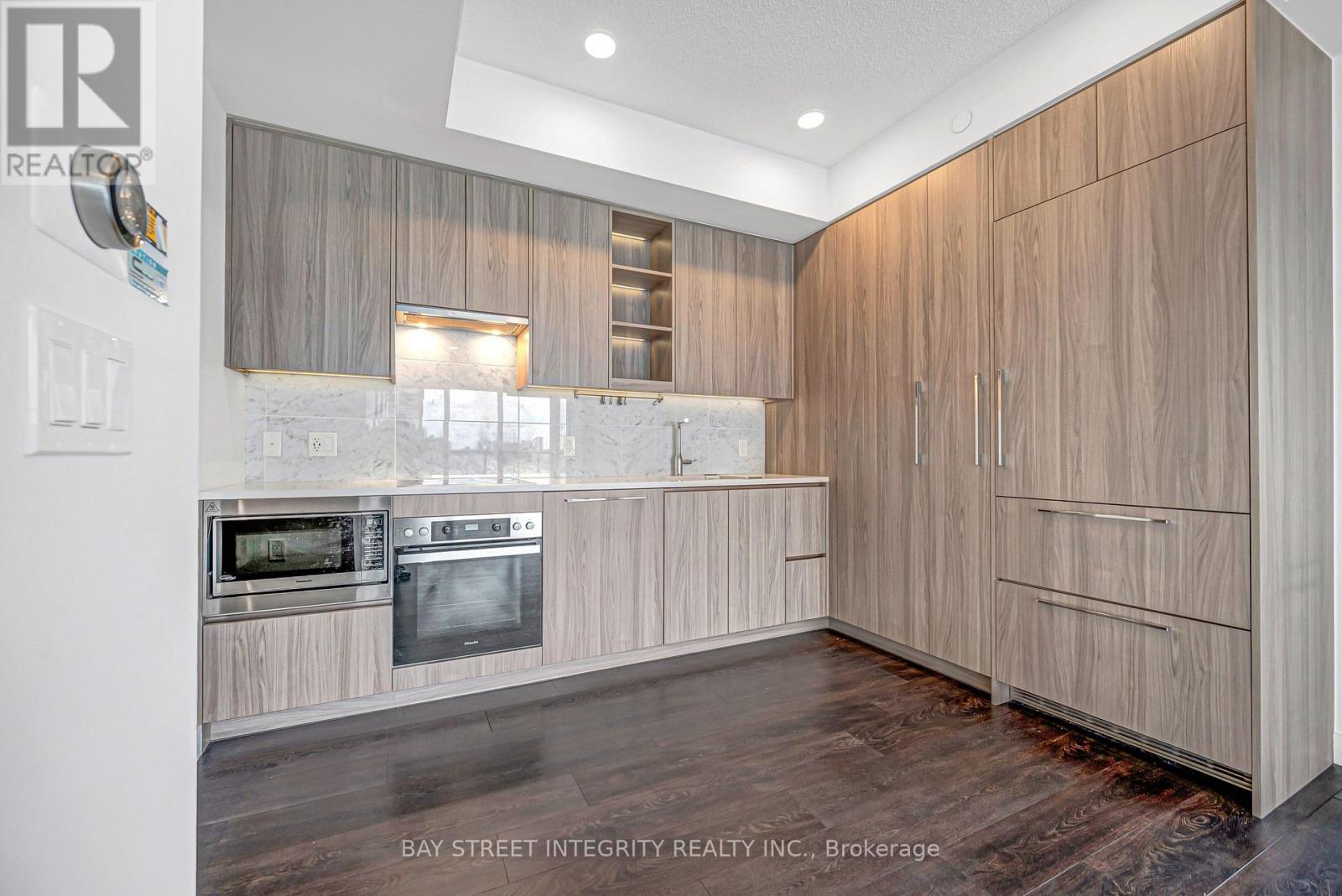 1206 - 85 Mcmahon Drive, Toronto, Ontario  M2K 0H1 - Photo 6 - C13694222